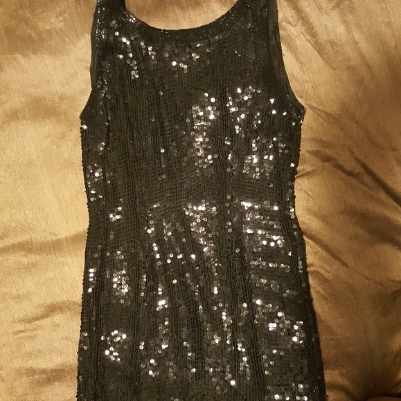 Evening Dress - Picture 1 of 3